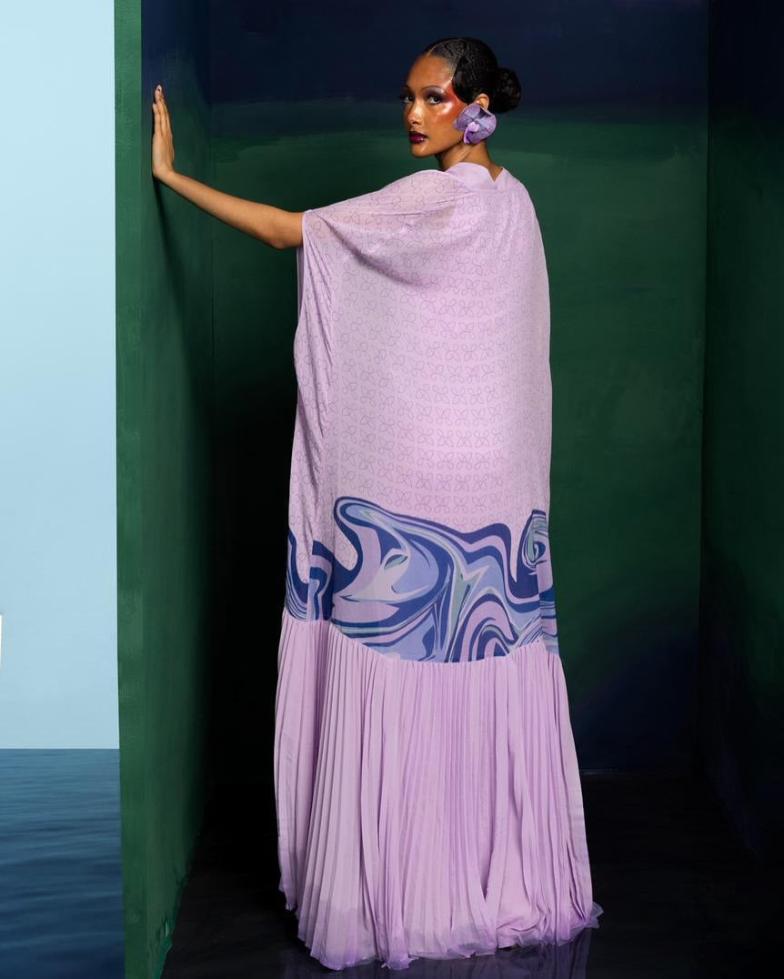 Lunaira Cape