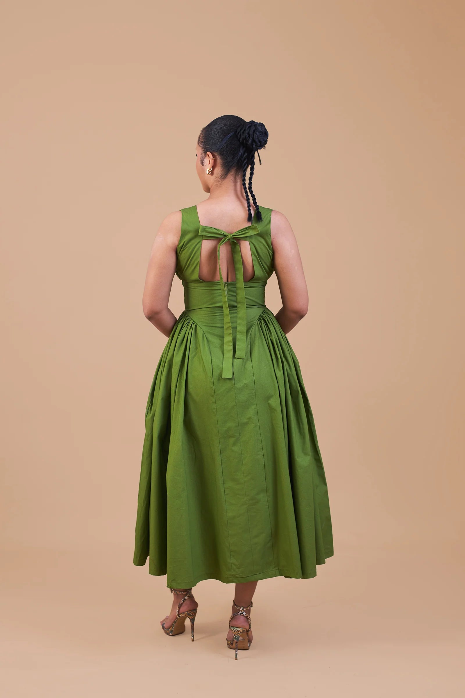 Sumbo Dress