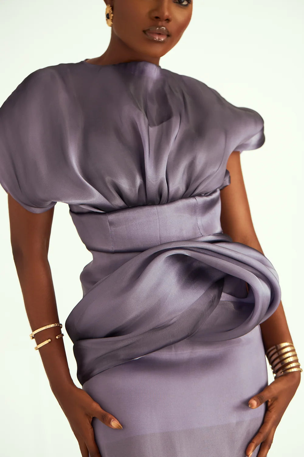 El vestido Adun