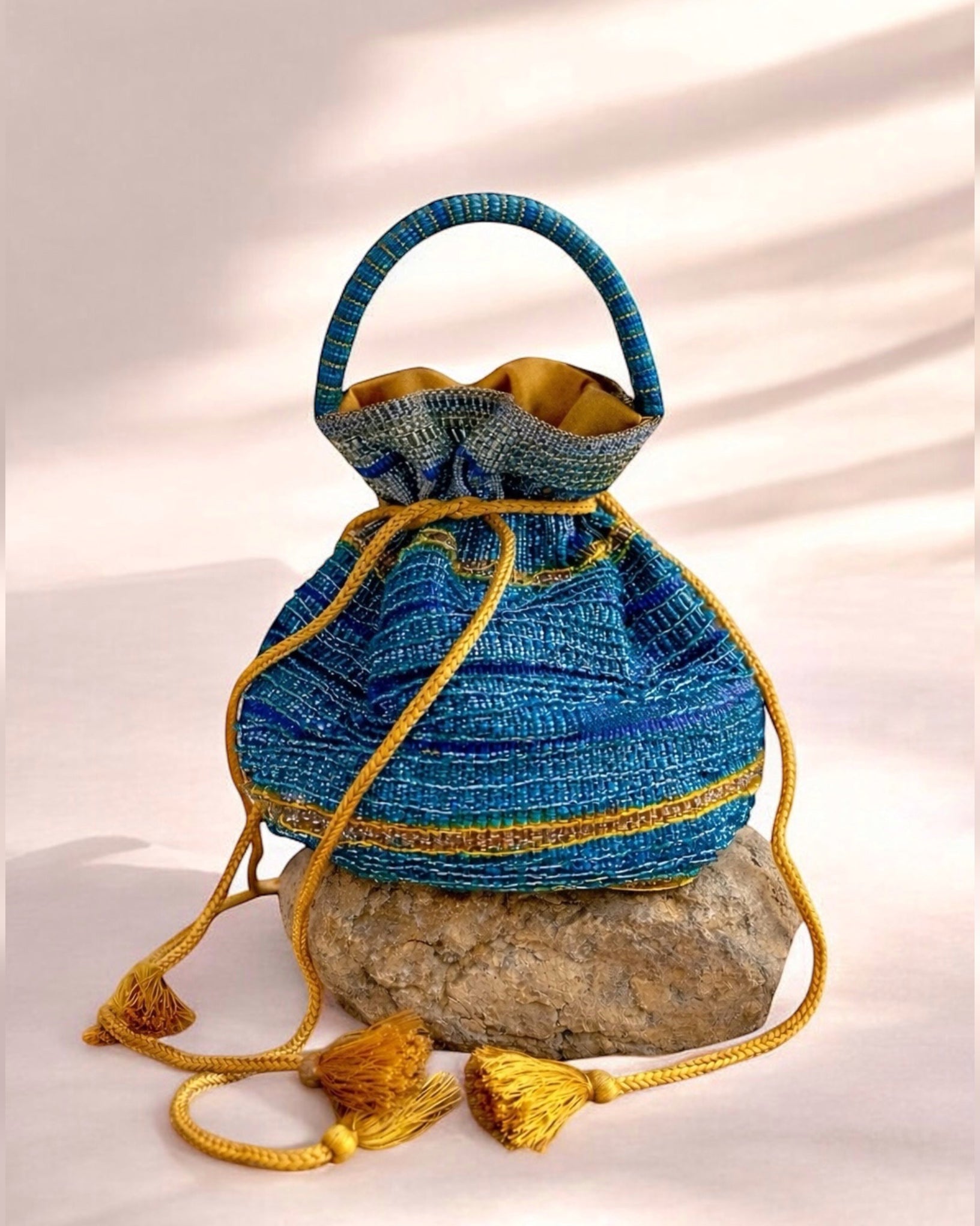 Anike Drawstring Bag