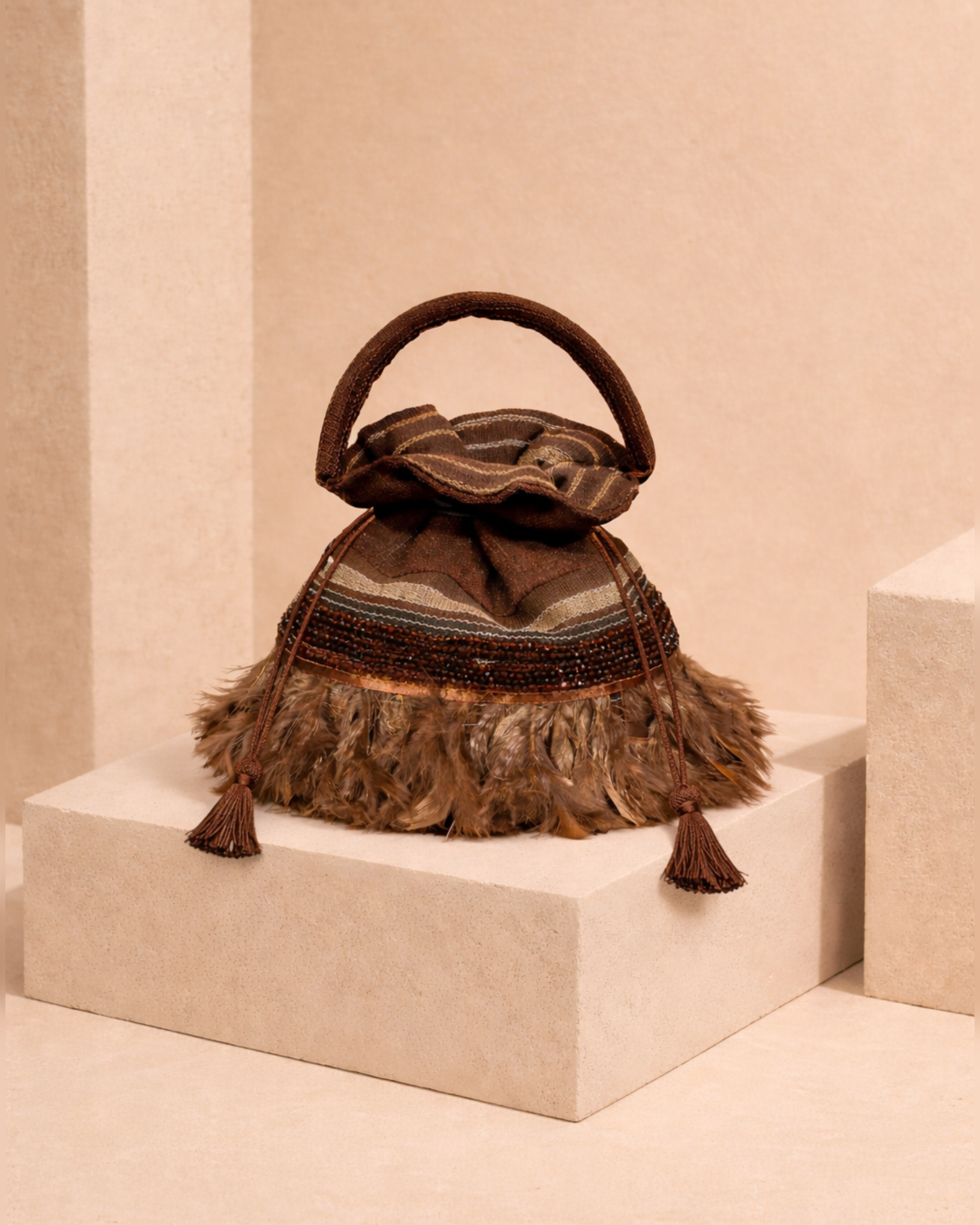 Asunke Drawstring Bag